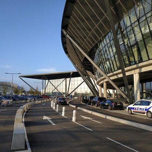 Navette vers l’aéroport de Lyon : quel service choisir en 2025 ?