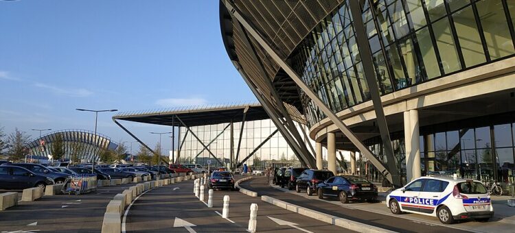 Navette vers l’aéroport de Lyon : quel service choisir en 2025 ?